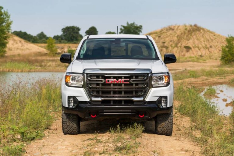 La nueva GMC Canyon AT4 Off-Road Performance Edition del 2021 llega condimentada