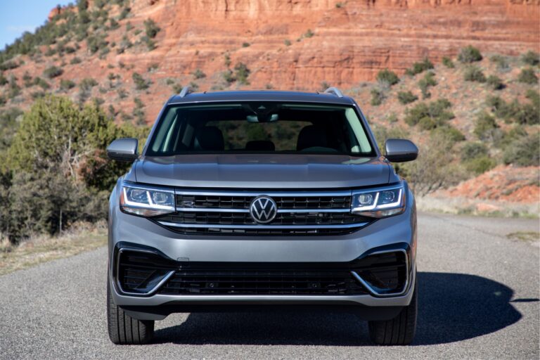 Volkswagen Atlas V6 SEL Prem R-Line del 2021, de la mano con el estilo Americano