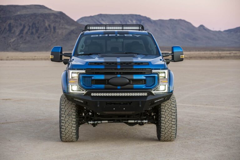 Shelby Ford F-250 Super Baja del 2021, no hay camino que se interponga
