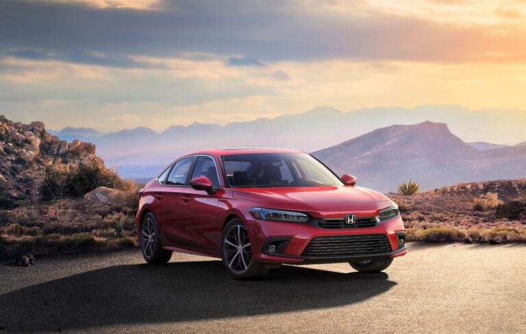 Honda ofreció el primer vistazo exterior del nuevo Civic Sedan del 2022