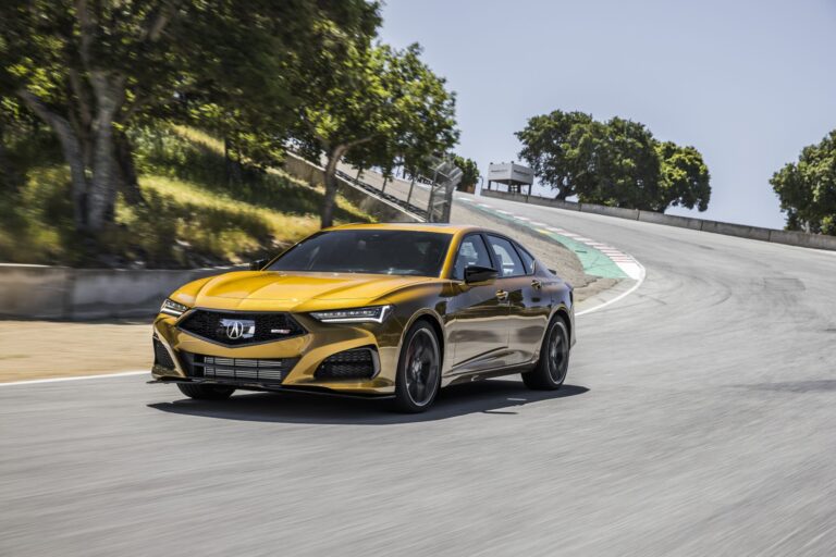 El esperado Acura TLX Type S del 2021 llega a los concesionarios de todo el país