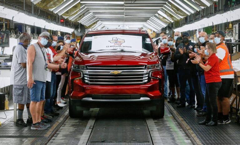 El Chevrolet Suburban lleva un premio de Hollywood a Texas