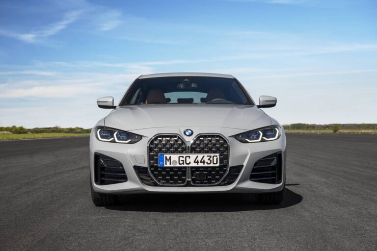 La nueva BMW Serie 4 Gran Coupé del 2022, llega con un diseño más afilado