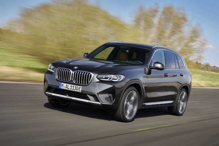 BMW renueva el BMW X3 y el BMW X4 con un nuevo estilo