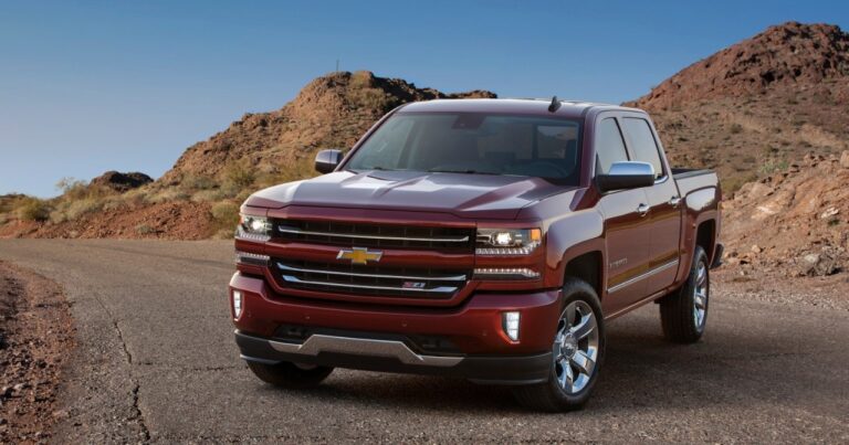 GM está retirando del mercado 410,019 camionetas