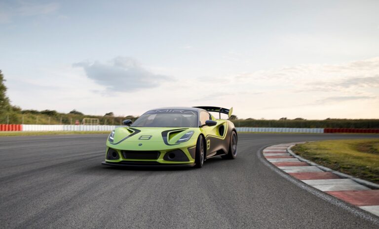 Lotus conmemora el último de los autos deportivos Elise, Exige y Evora