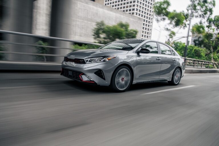 Cuales autos nuevos tienen los «reembolsos ocultos» para su venta