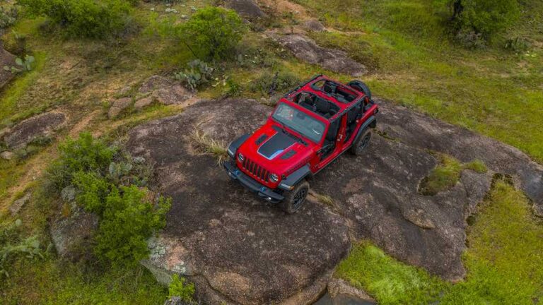 Jeep Wrangler Unlimited Rubicon 4xe del 2021, un todoterreno eléctrico