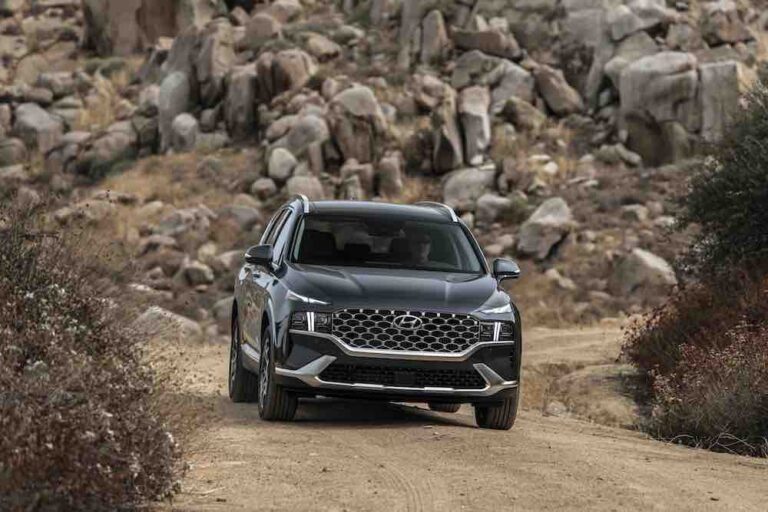 Hyundai Santa Fe Calligraphy del 2021, un interior más cómodo y mucha tecnología