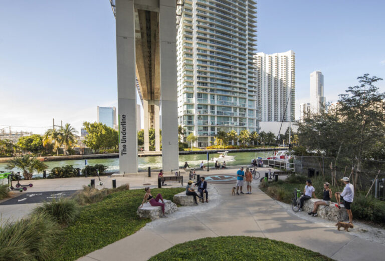 The Underline: El nuevo parque urbano más completo bajo las vías del Metrorail de Miami
