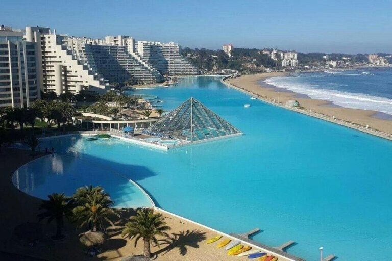 Las 3 piscinas más gigantes de Chile