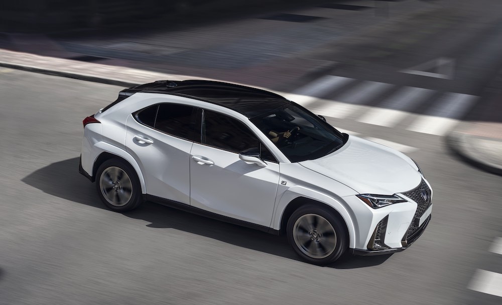 2022-lexus-ux-04