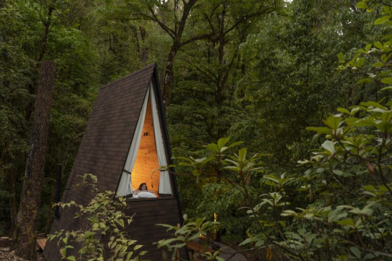 Wander Cabins, las espectaculares cabañas geométricas a menos de dos horas de la CDMX