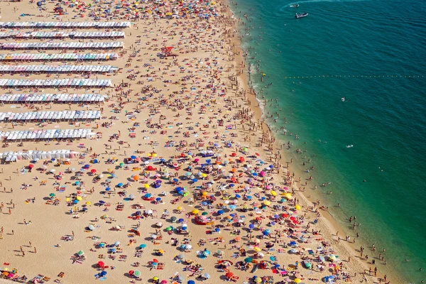 ¿Por qué coger vacaciones en verano NO es buena idea? Conoce 6 buenas razones