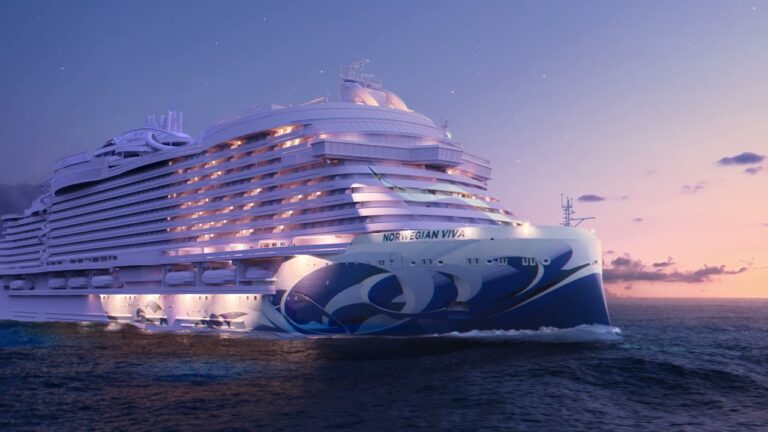 NCL celebra la salida del Norwegian Viva