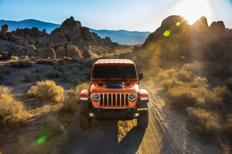 Jeep quiere asustar a sus seguidores durante la celebración de Halloween