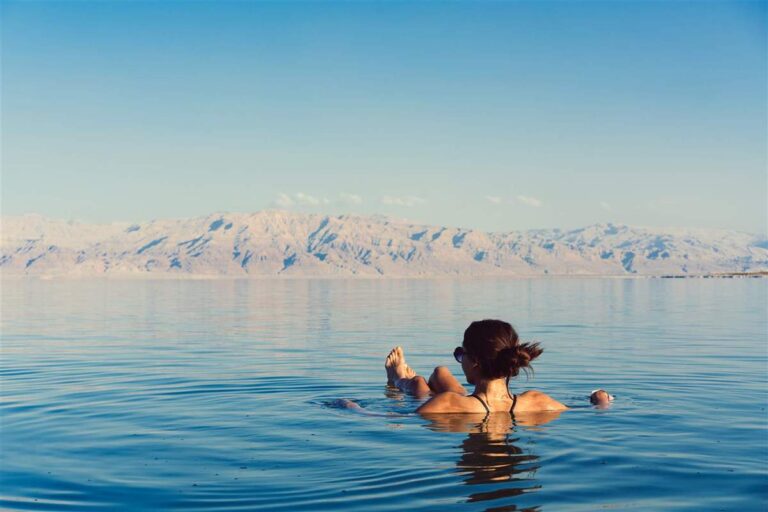 LAS 5 ZONAS MÁS INCREÍBLES DEL MUNDO BAJO EL NIVEL DEL MAR