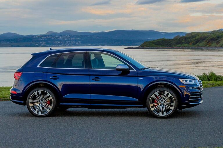 ¿ En que area del pais se pueden comprar autos nuevos con reembolsos de fabrica ?