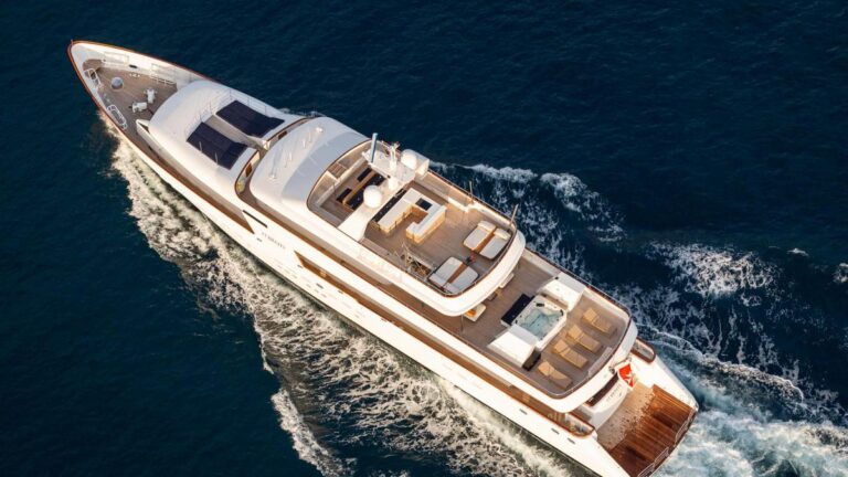 Exclusiva residencia flotante para unas increíbles vacaciones en el mar