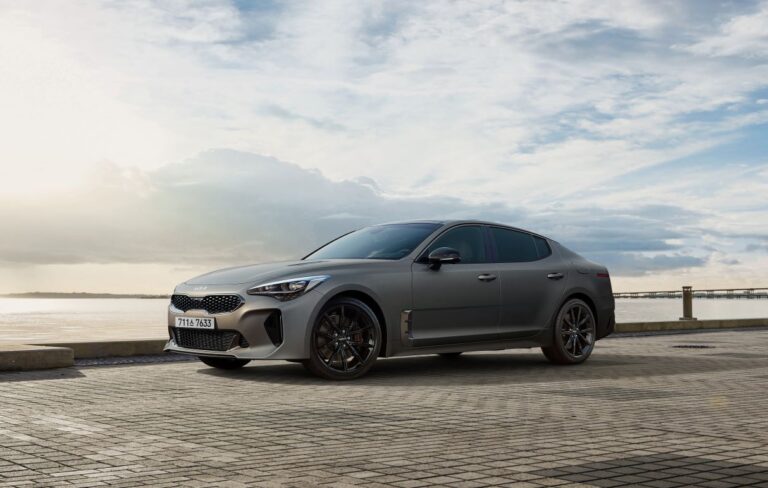 Llega a los concesionarios la edición limitada del Kia «Stinger Tribute Limited Edition»