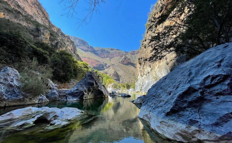 Visita este oasis mexicano de aguas cristalinas: El Cañón del Paraíso