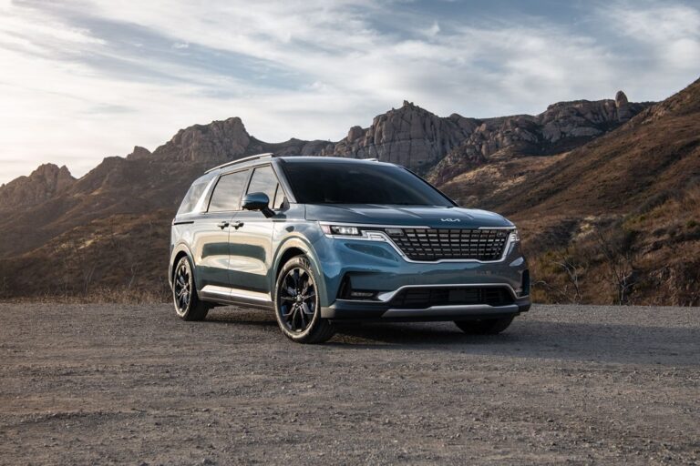 El Kia Carnival llegará con menores cambios para el modelo del 2024. Aquí tienen los precios y características 