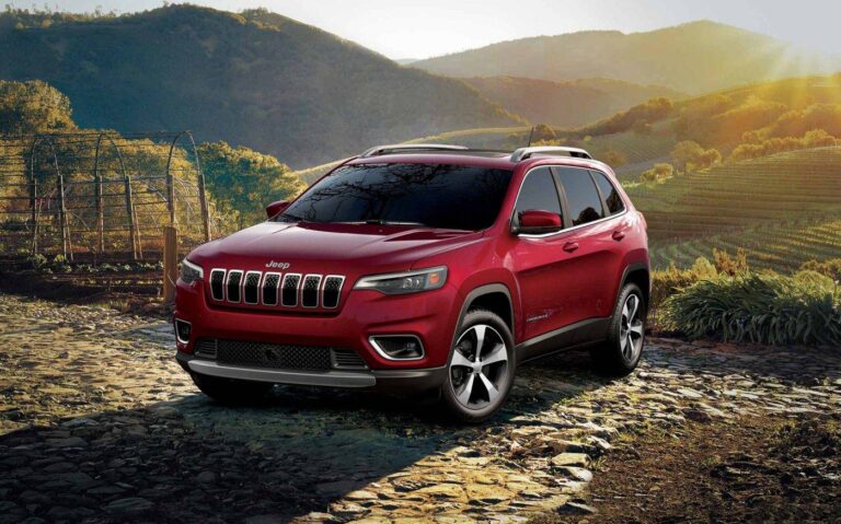 Jeep advierte a los propietarios de miles de Cherokee que los mantengan alejados. ¿Por qué ?