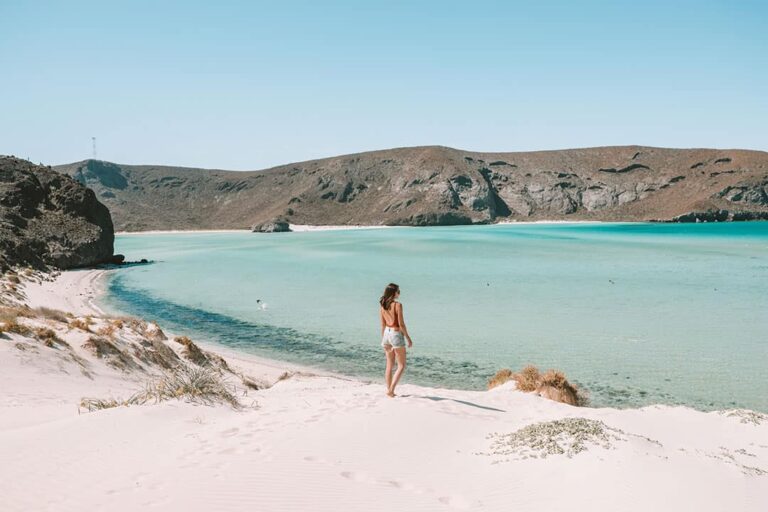 Paraíso sin oleaje: una de las playas más hermosa de México para nadar y relajarte