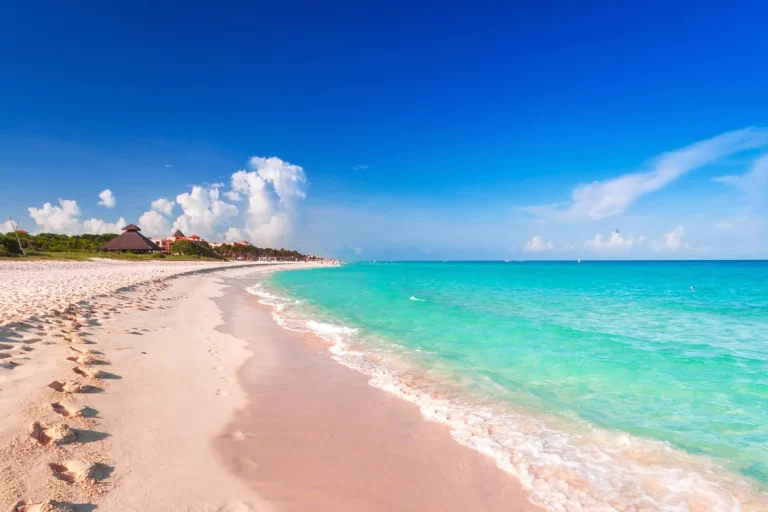 Las 7 Playas del Mundo más visitadas en el 2023. Hay dos en México