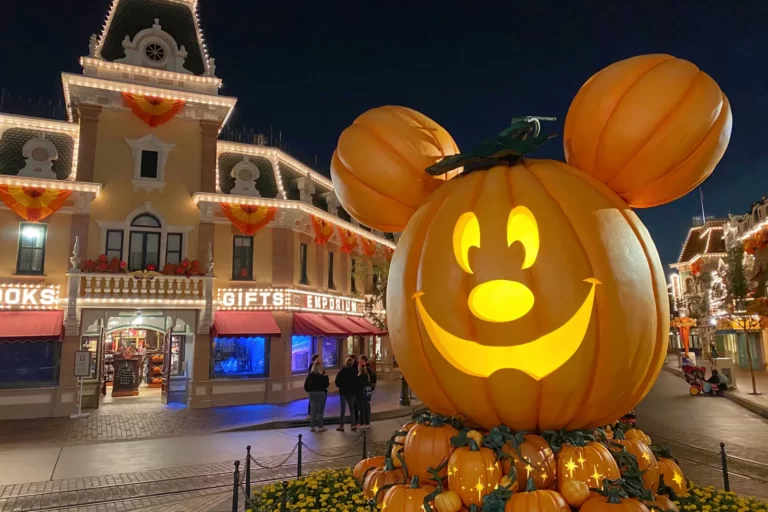 ¡No te pierdas la hora de Halloween de Disneylandia! Aquí todos los detalles