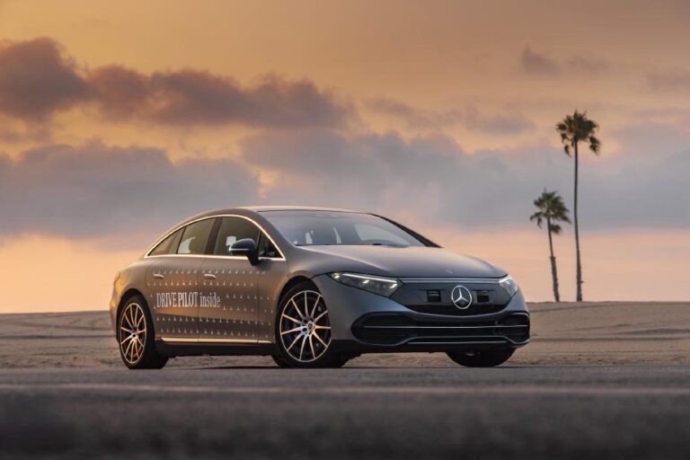 Mercedes-Benz será el primero en lanzar tecnología de conducción automatizada de nivel 3 en EE.UU.