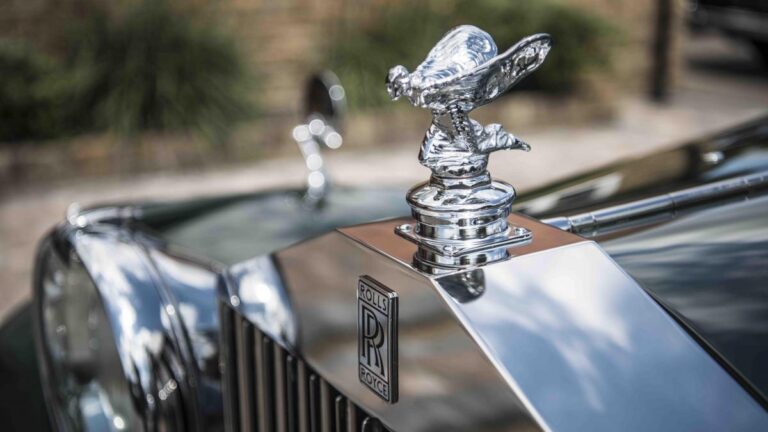 El Espíritu del Éxtasis, El Susurro y El Espíritu de la Velocidad: El desarrollo espiritual detrás del Rolls-Royce