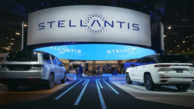 Stellantis tendrá otra marca para vehículos eléctricos de bajo costo