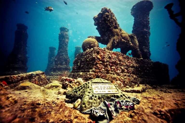 CONOCE EL ÚNICO CEMENTERIO SUBMARINO DEL MUNDO