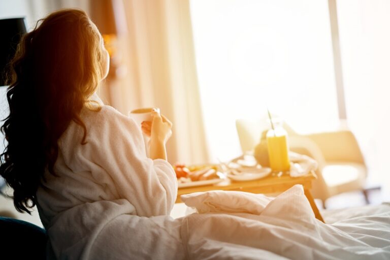¿Se puede vivir legalmente en un hotel? Ventajas e inconvenientes