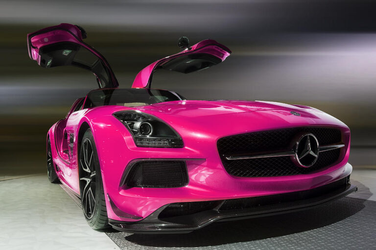 7 autos de ensueño que las chicas esperaron con ansias en el 2023