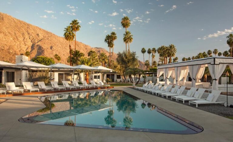 Top 10 Hoteles Románticos en Palm Springs para Escapadas en Pareja