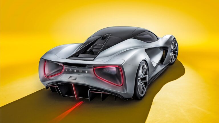 Los 15 autos eléctricos más rápidos del 2024