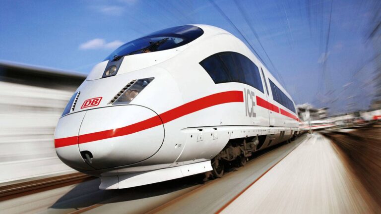Los 5 trenes más veloces del mundo en el 2024
