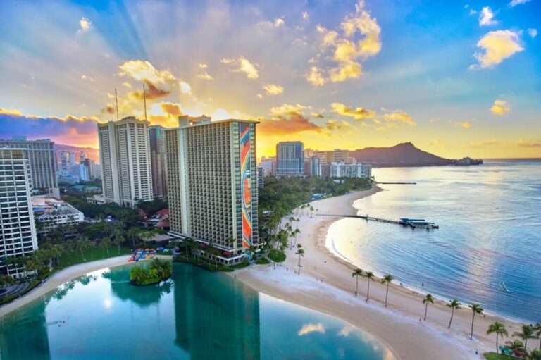 Hilton: Oferta de paquete único casi todo incluido en Waikiki, Hawái