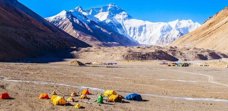 China: Reapertura del Everest a través del Tíbet para extranjeros. Aquí todos los detalles