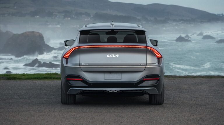 Los Mejores autos y SUV de Kia del 2024