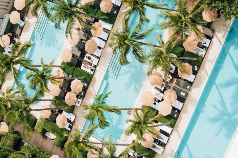 Los Mejores Hoteles en Miami para Octubre 2024: Lujo, Estilo y Confort
