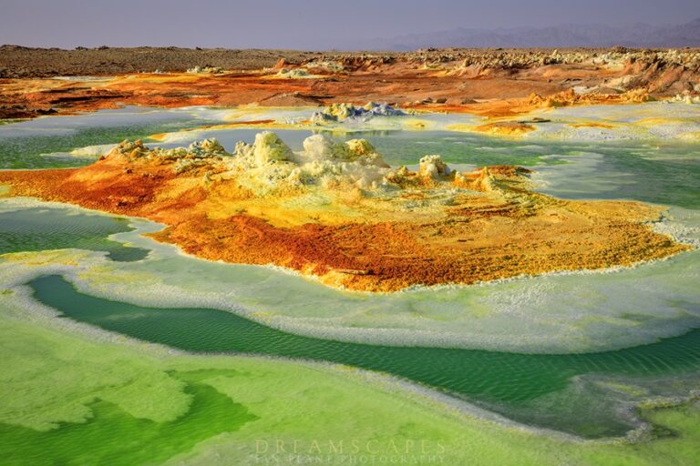 Los 8 Destinos Más Raros del Mundo: ¡Donde lo Extraño se Convierte en Aventura!