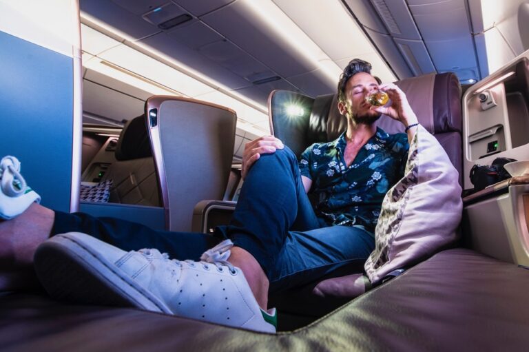 Las 5 Aerolíneas Más Lujosas del Mundo: Viajar con Elegancia y Confort