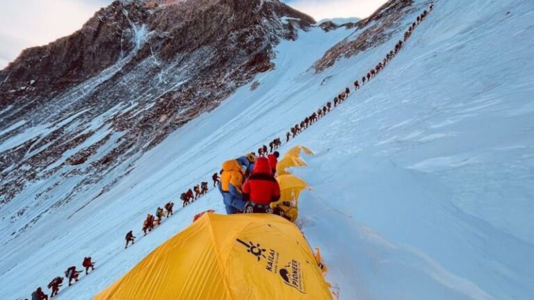 Los 5 mejores destinos para vivir una aventura extrema en el 2025