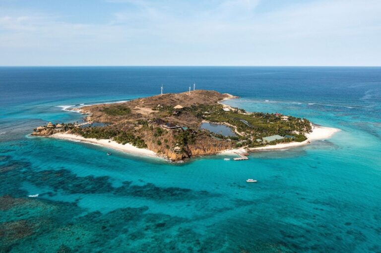 5 Islas Privadas Donde el Lujo Es la Única Regla