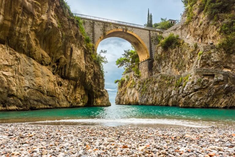 5 pueblos perdidos en el mapa que esconden paraísos secretos