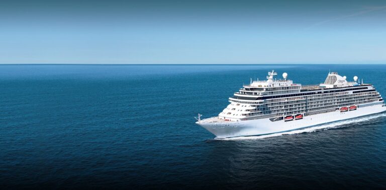 5 Cruceros de Lujo que Valen Cada Centavo en el 2025