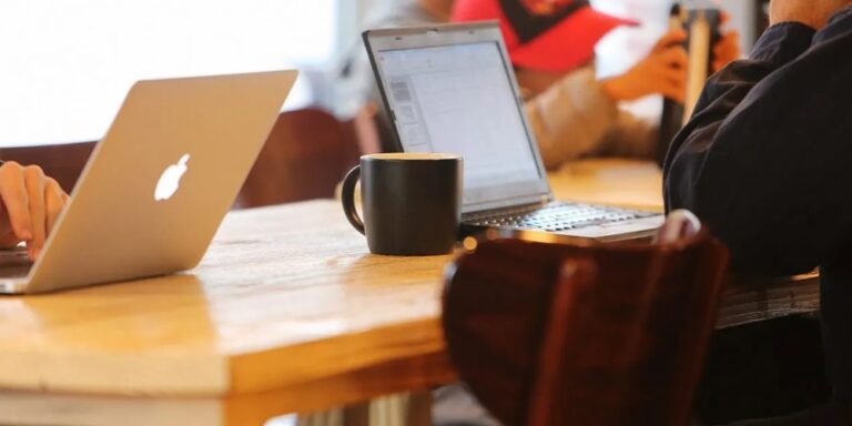 5 Destinos Ideales para Estudiar, Trabajar y Viajar al Mismo Tiempo